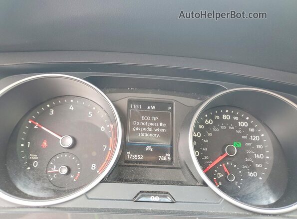 3VV2B7AX6MM128075 2021 VOLKSWAGEN TIGUAN Blue Widok zestawu wskaźników