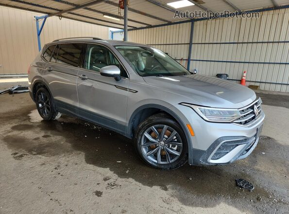 3VV2B7AX6PM068836 2023 VOLKSWAGEN TIGUAN Silver Widok komory silnika