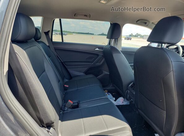 3VV2B7AX7LM131209 2020 VOLKSWAGEN TIGUAN Синий Вид задней части салона