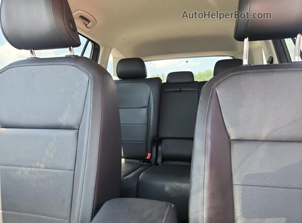 3VV2B7AX7LM131209 2020 VOLKSWAGEN TIGUAN Синий Вид задних сидений