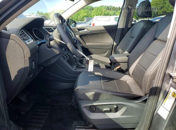 3VV2B7AX7MM074656 2021 VOLKSWAGEN TIGUAN Серый Вид салона спереди
