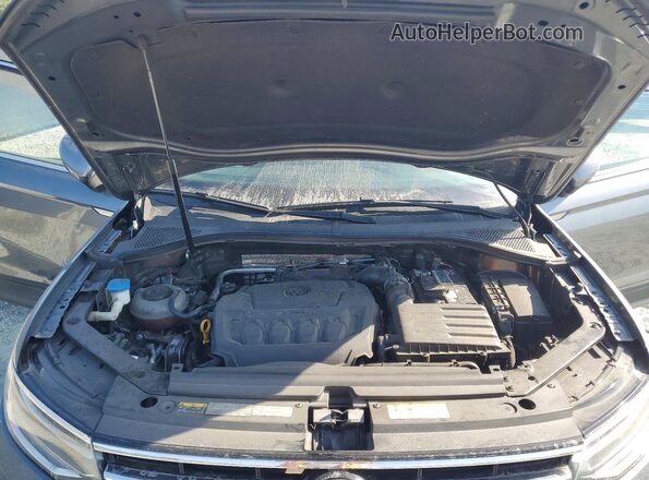 3VV2B7AX7NM121413 2022 VOLKSWAGEN TIGUAN Gray Engine compartment view