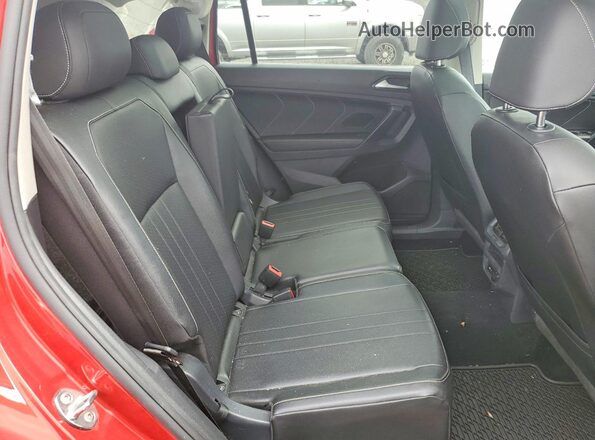 3VV2B7AX7NM164469 2022 VOLKSWAGEN TIGUAN Red Вид задньої частини салону