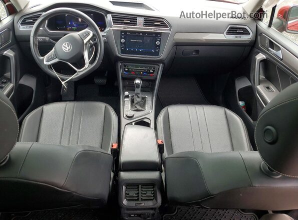 3VV2B7AX7NM164469 2022 VOLKSWAGEN TIGUAN Red Вид панелі приладів
