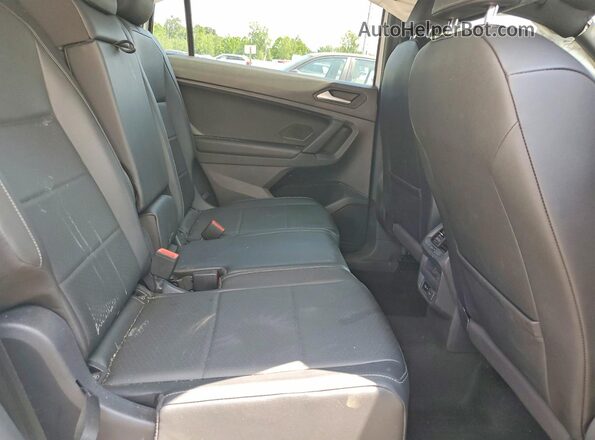 3VV2B7AX8KM110111 2019 VOLKSWAGEN TIGUAN White Vista interior trasera