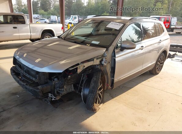 3VV2B7AX8LM104696 2020 VOLKSWAGEN TIGUAN Silver Առջևի ձախ երեք քառորդ տեսարան