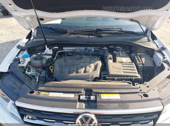 3VV2B7AX8MM023344 2021 VOLKSWAGEN TIGUAN White Вид ззаду