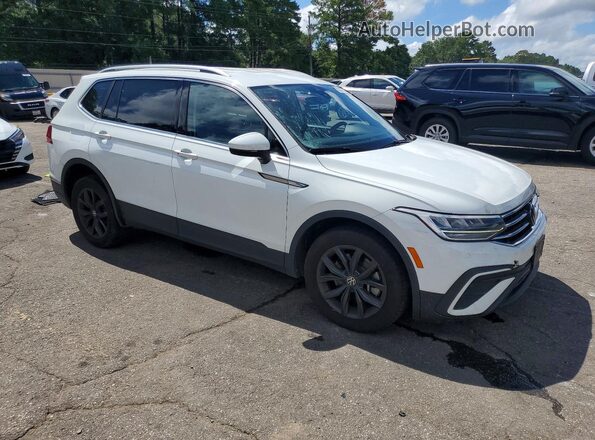 3VV2B7AX8RM075788 2024 VOLKSWAGEN TIGUAN Белый Передняя правая четверть