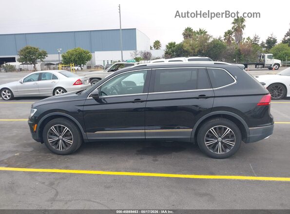 3VV2B7AX9JM161454 2018 VOLKSWAGEN TIGUAN Black 360 interior view