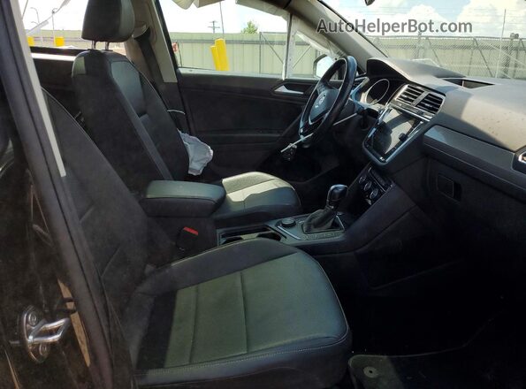 3VV2B7AX9KM126978 2019 VOLKSWAGEN TIGUAN Black Widok wnętrza z przodu