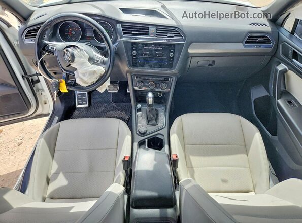 3VV2B7AX9MM124635 2021 VOLKSWAGEN TIGUAN Белый Вид панели приборов
