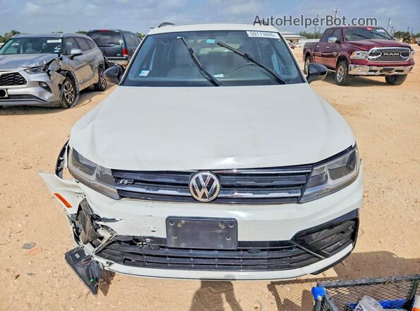 3VV2B7AX9MM124635 2021 VOLKSWAGEN TIGUAN Белый Вид спереди