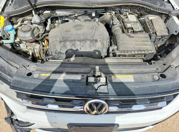 3VV2B7AX9MM124635 2021 VOLKSWAGEN TIGUAN Белый Вид задней части салона