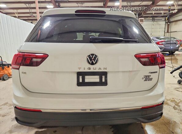 3VV2B7AX9NM091802 2022 VOLKSWAGEN TIGUAN White Вид ззаду