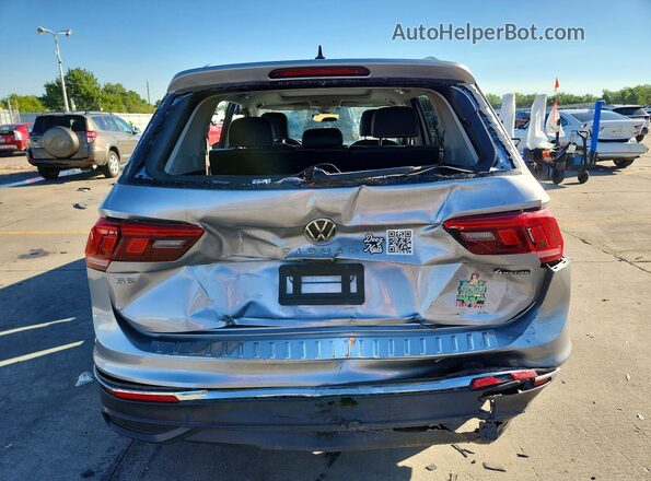 3VV2B7AX9NM149147 2022 VOLKSWAGEN TIGUAN Серебряный Вид сзади