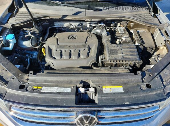3VV2B7AX9NM149147 2022 VOLKSWAGEN TIGUAN Серебряный Вид подкапотного пространства