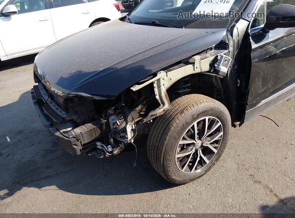 3VV2B7AXXMM143033 2021 VOLKSWAGEN TIGUAN Black 