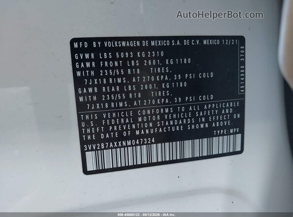 3VV2B7AXXNM047324 2022 VOLKSWAGEN TIGUAN White Vista del compartimento del motor