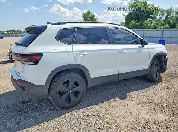 3VV2C7B2XSM080996 2025 VOLKSWAGEN TAOS Белый Задняя правая четверть