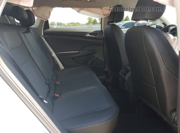 3VV2C7B2XSM080996 2025 VOLKSWAGEN TAOS Белый Вид задней части салона