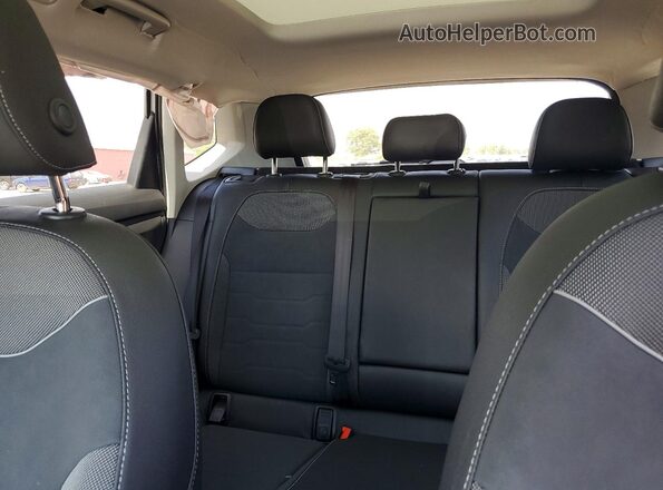 3VV2C7B2XSM080996 2025 VOLKSWAGEN TAOS Белый Вид задних сидений