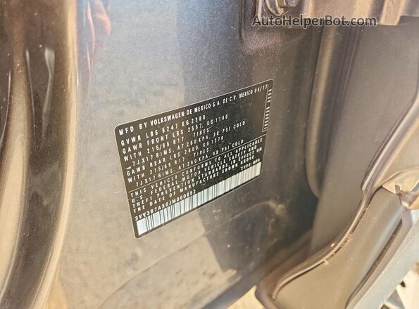 3VV3B7AX0JM000852 2018 VOLKSWAGEN TIGUAN Gray VIN კოდის სტიკერის ხედი
