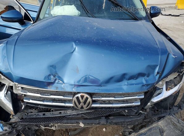 3VV3B7AX0KM152759 2019 VOLKSWAGEN TIGUAN Синий Вид подкапотного пространства