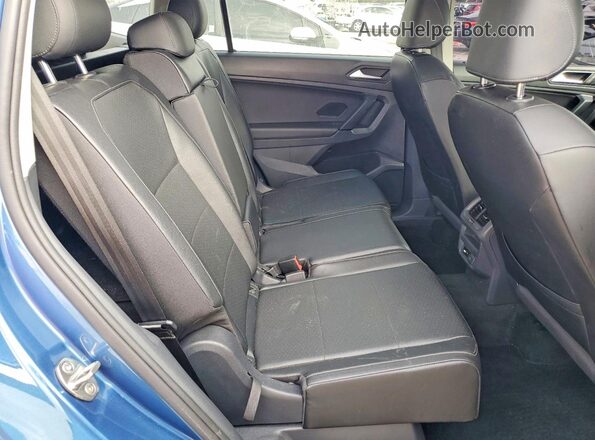 3VV3B7AX0KM152759 2019 VOLKSWAGEN TIGUAN Синий Вид задней части салона