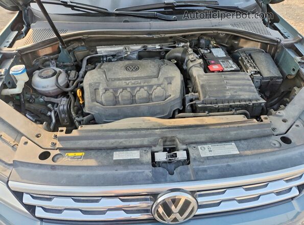 3VV3B7AX0KM159050 2019 VOLKSWAGEN TIGUAN Teal Vista del compartimento del motor