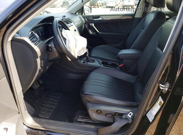 3VV3B7AX0NM052469 2022 VOLKSWAGEN TIGUAN Black Vista interior delantera