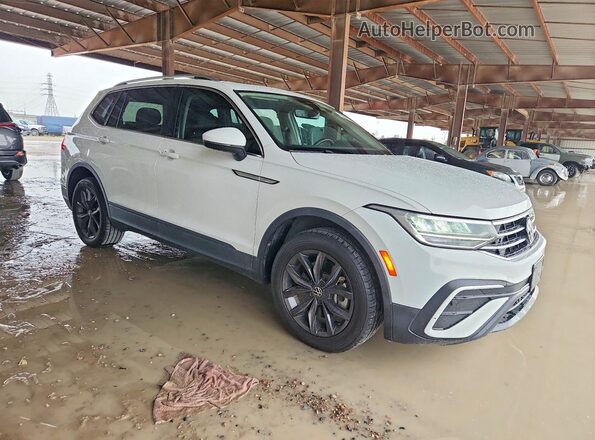 3VV3B7AX0NM065397 2022 VOLKSWAGEN TIGUAN White Передня права чверть