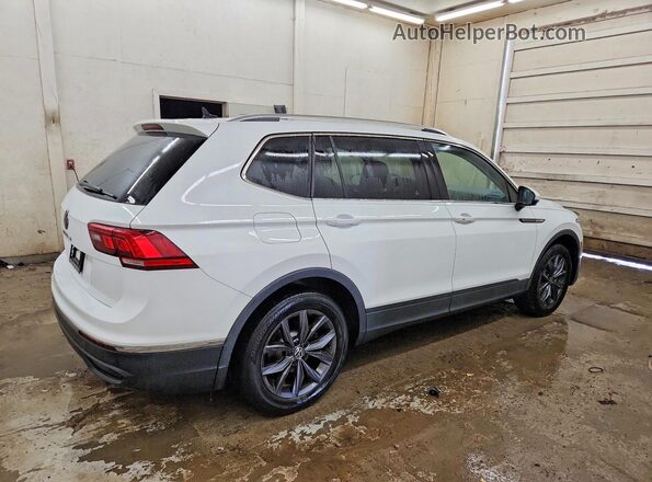 3VV3B7AX0NM151468 2022 VOLKSWAGEN TIGUAN White Trasero derecho
