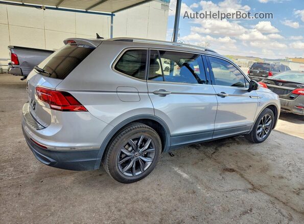 3VV3B7AX0PM084289 2023 VOLKSWAGEN TIGUAN Silver Задня права чверть