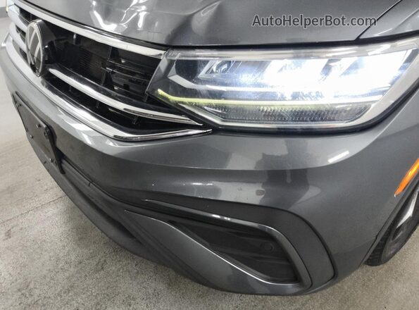 3VV3B7AX0RM024225 2024 VOLKSWAGEN TIGUAN Gray 