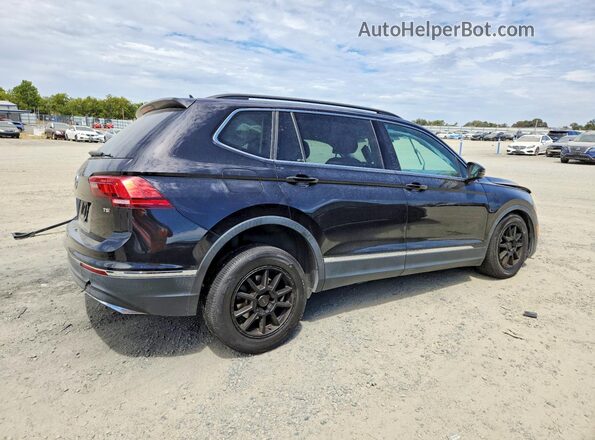 3VV3B7AX1JM027154 2018 VOLKSWAGEN TIGUAN Black Tył prawy