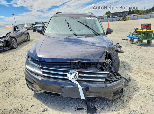 3VV3B7AX1JM027154 2018 VOLKSWAGEN TIGUAN Black Widok z przodu
