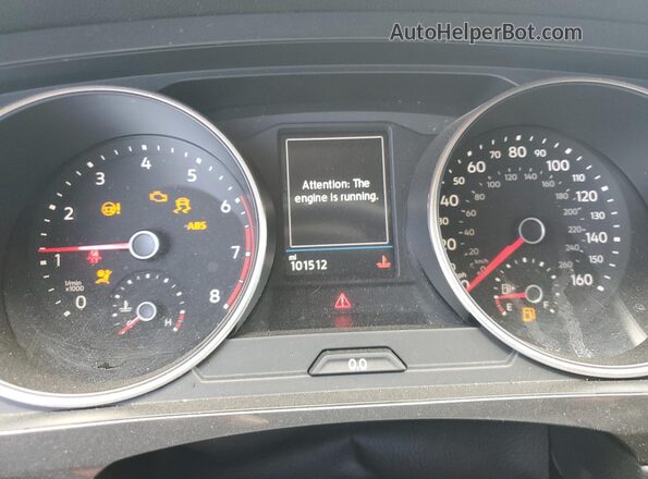 3VV3B7AX1JM090593 2018 VOLKSWAGEN TIGUAN Silver 