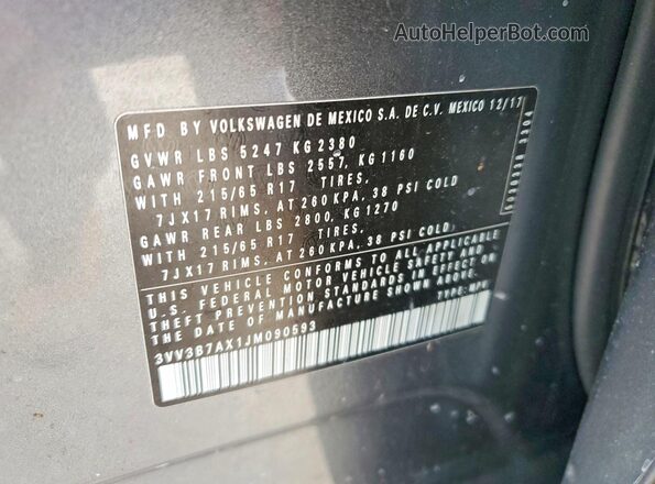 3VV3B7AX1JM090593 2018 VOLKSWAGEN TIGUAN Silver Vista del compartimento del motor