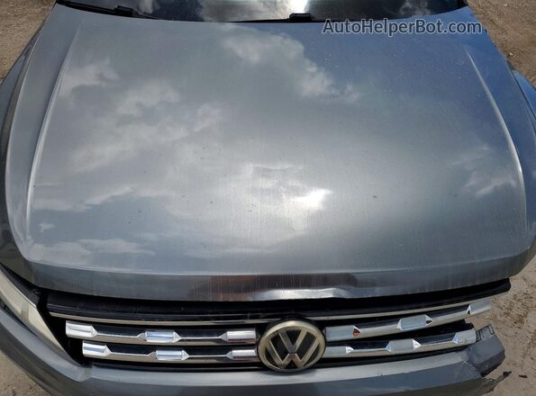 3VV3B7AX1JM090593 2018 VOLKSWAGEN TIGUAN Silver Vista interior trasera
