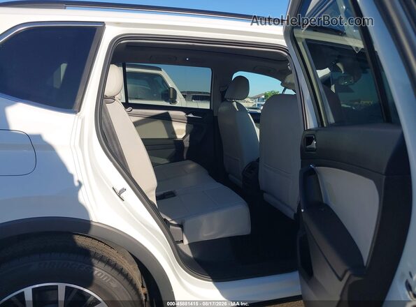 3VV3B7AX1JM191536 2018 VOLKSWAGEN TIGUAN White Widok naklejki z numerem VIN
