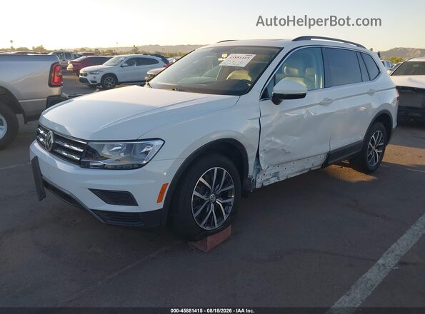 3VV3B7AX1JM191536 2018 VOLKSWAGEN TIGUAN White Widok z przodu