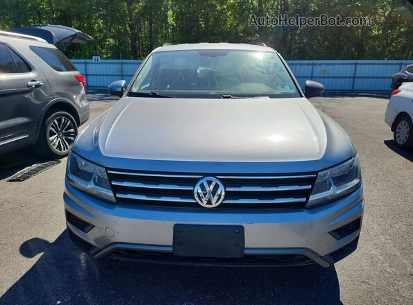 3VV3B7AX1LM075885 2020 VOLKSWAGEN TIGUAN Silver Вид спереду