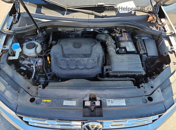 3VV3B7AX1LM075885 2020 VOLKSWAGEN TIGUAN Silver Вид підкапотного простору