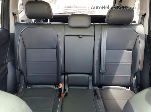 3VV3B7AX1MM059512 2021 VOLKSWAGEN TIGUAN Gray Հետևի նստատեղերի տեսք