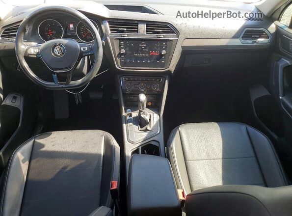 3VV3B7AX2JM023209 2018 VOLKSWAGEN TIGUAN White Вид панелі приладів