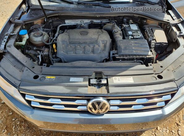 3VV3B7AX2JM204990 2018 VOLKSWAGEN TIGUAN Серый Вид подкапотного пространства