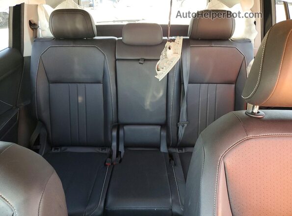 3VV3B7AX2PM115963 2023 VOLKSWAGEN TIGUAN Black უკანა სავარძლების ხედი
