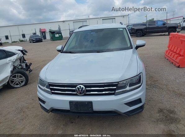 3VV3B7AX3JM180425 2018 VOLKSWAGEN TIGUAN White Instrument cluster view