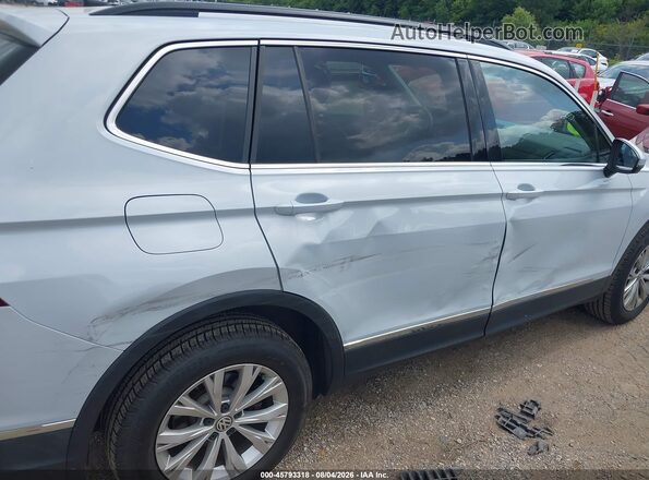 3VV3B7AX3JM180425 2018 VOLKSWAGEN TIGUAN White Front view