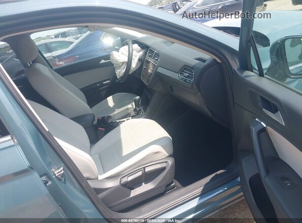 3VV3B7AX3MM018816 2021 VOLKSWAGEN TIGUAN Синий Вид салона спереди